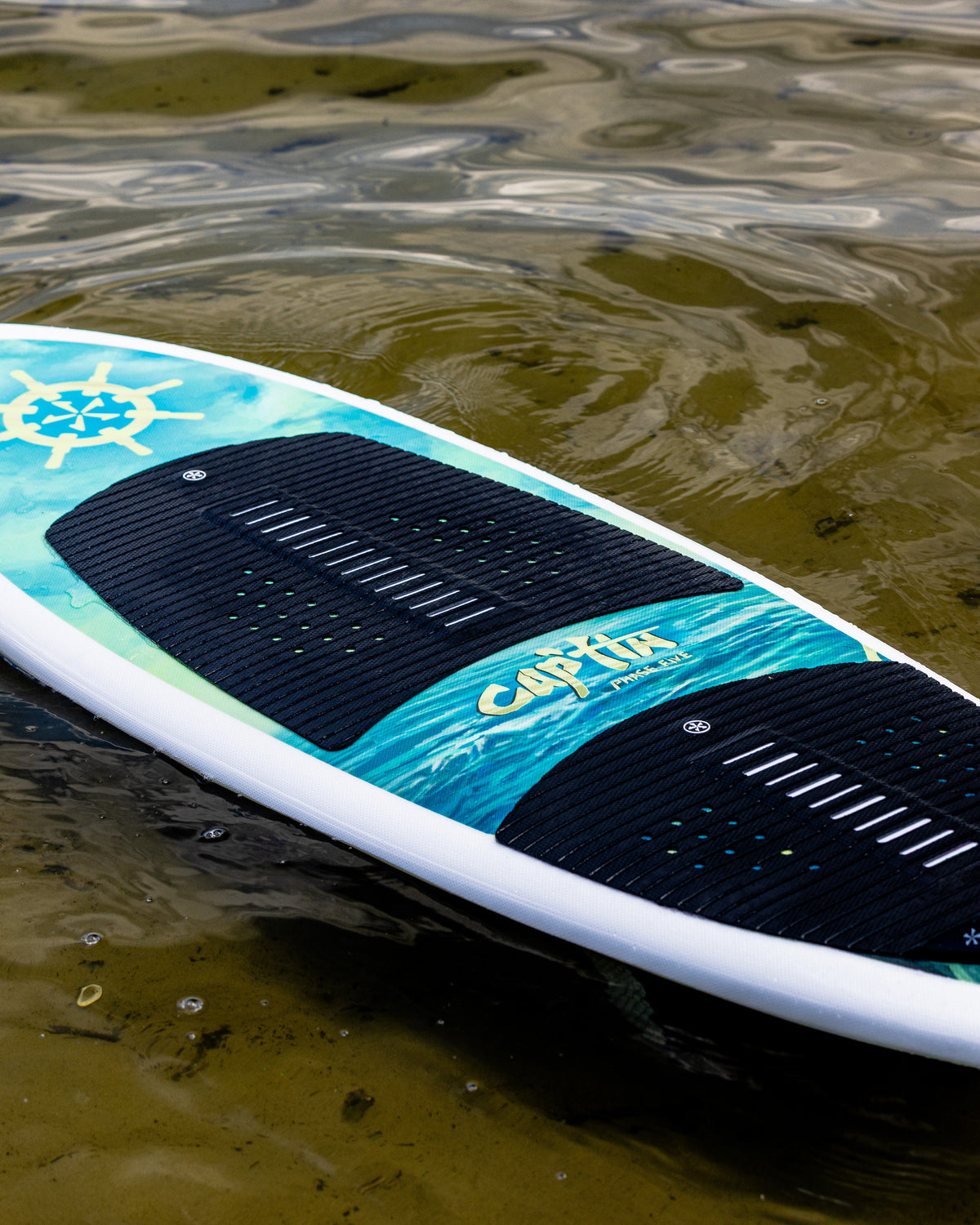 2027 Phase Five Cap'tin wakesurf board detail photo