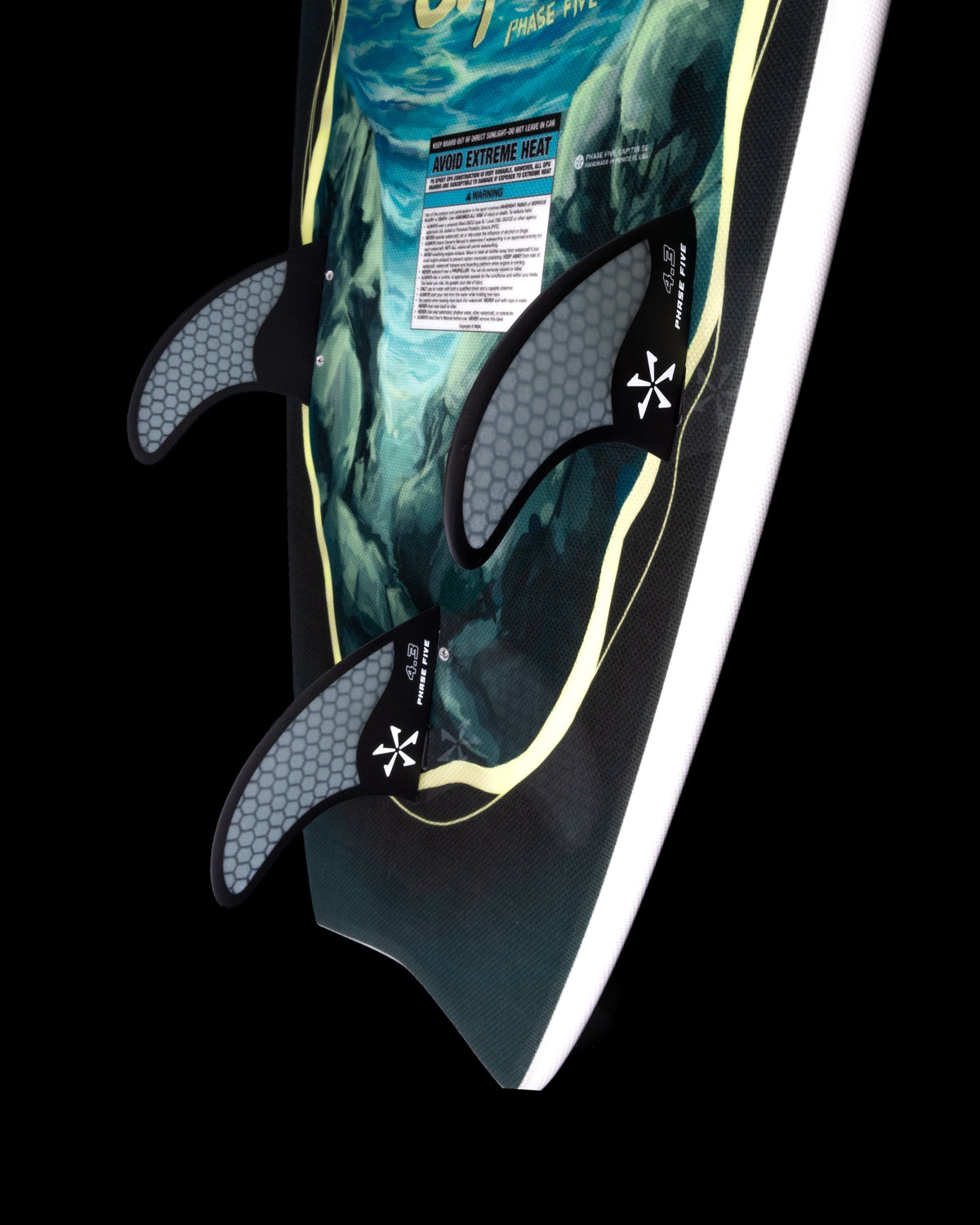 2027 Phase Five Cap'tin — fin configuration detail