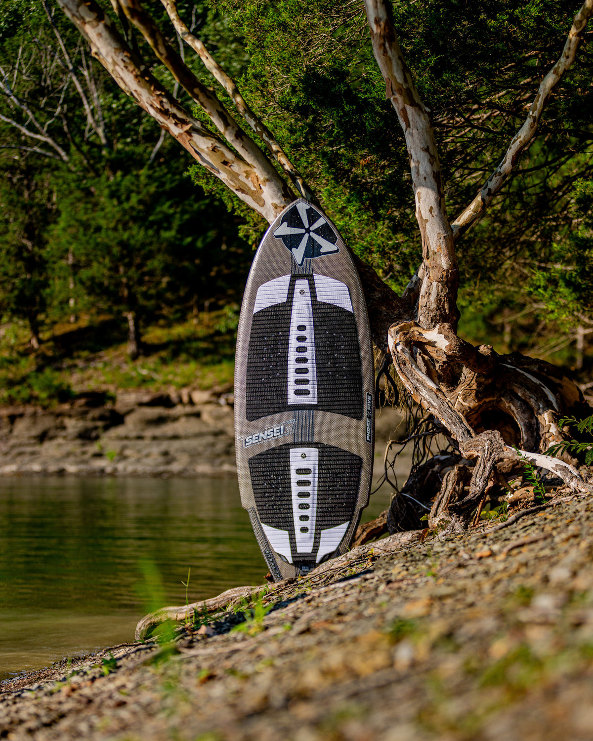 2027 Phase Five Sensei Stealth wakesurf board detail photo