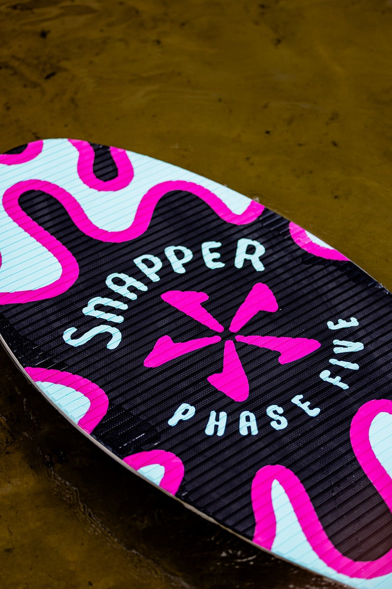 2027 Phase Five Snapper — outdoor detail photograph