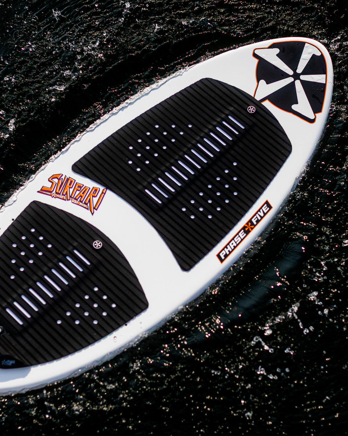2027 Phase Five Surfari wakesurf board detail photo
