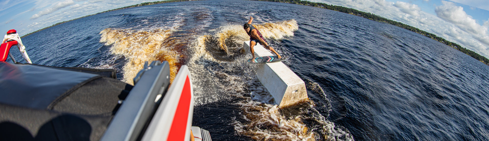 Sean Silveira Lands First Wakesurfing Rail Slide