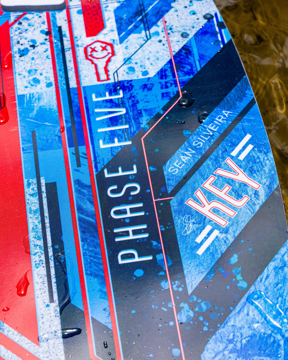 2027 Phase Five Key V2 wakesurf board detail photo