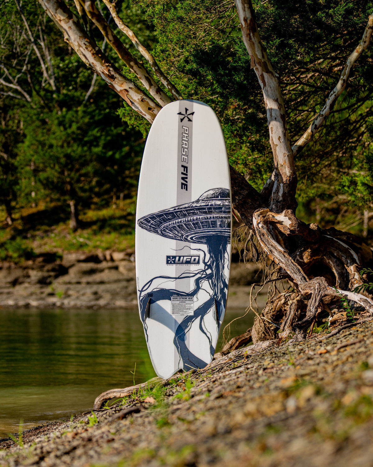 2027 Phase Five UFO wakesurf board detail photo