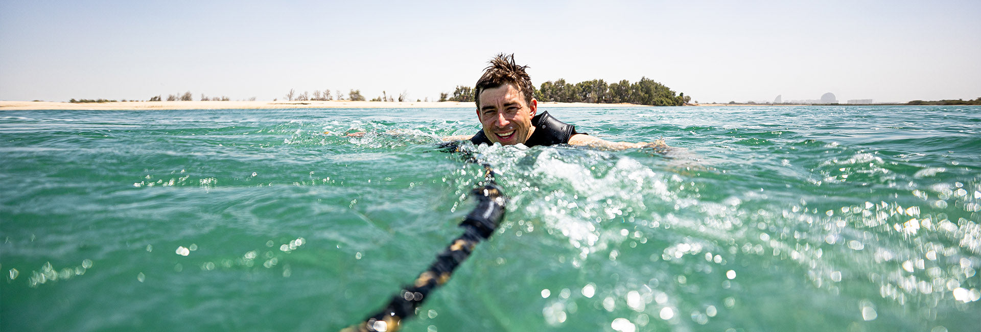 Markus Lahmer wakesurfing in Abu Dhabi